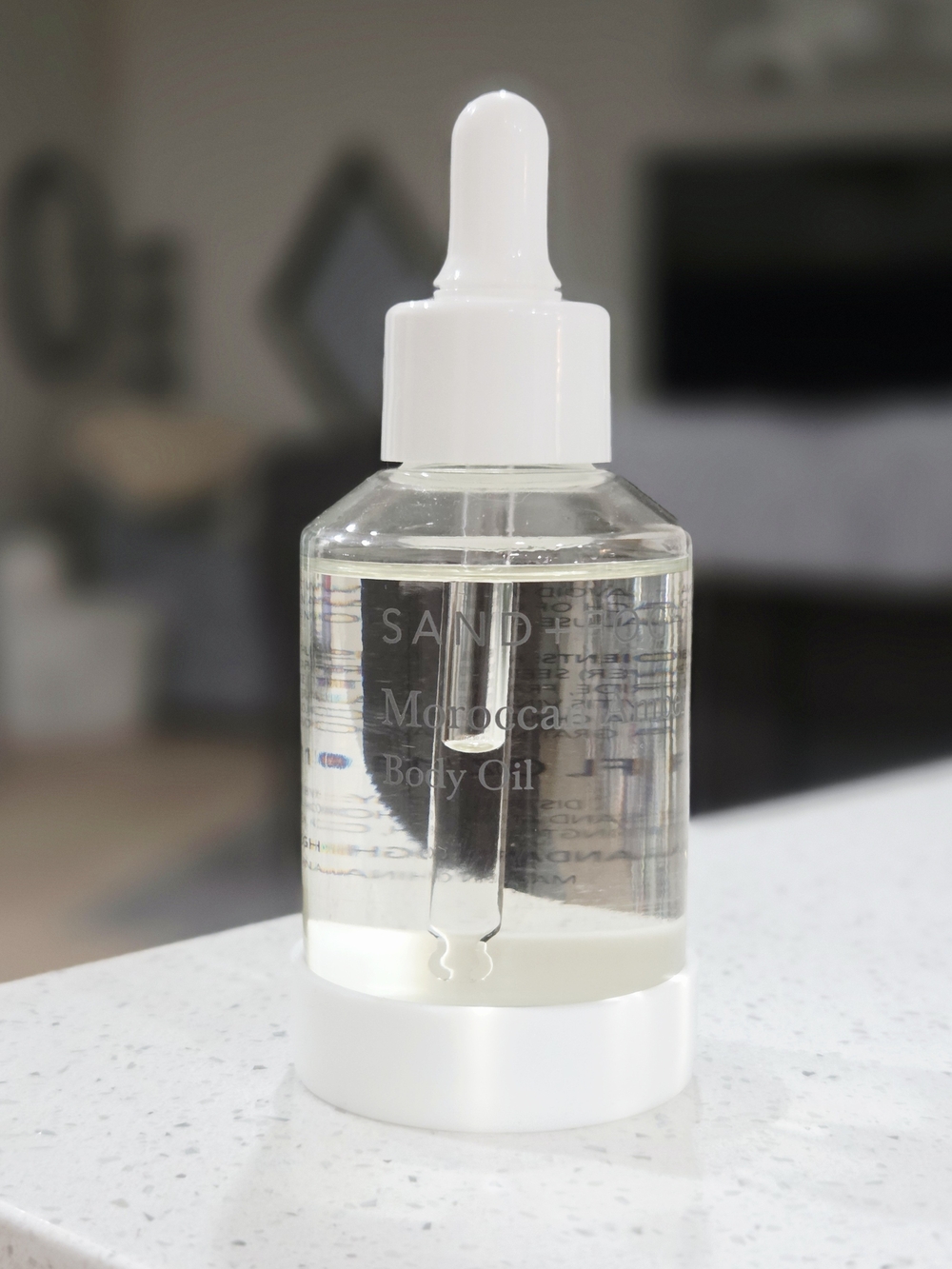Sand+ Fog Moroccan Amber Body Oil - Clear Oil with White Dropper